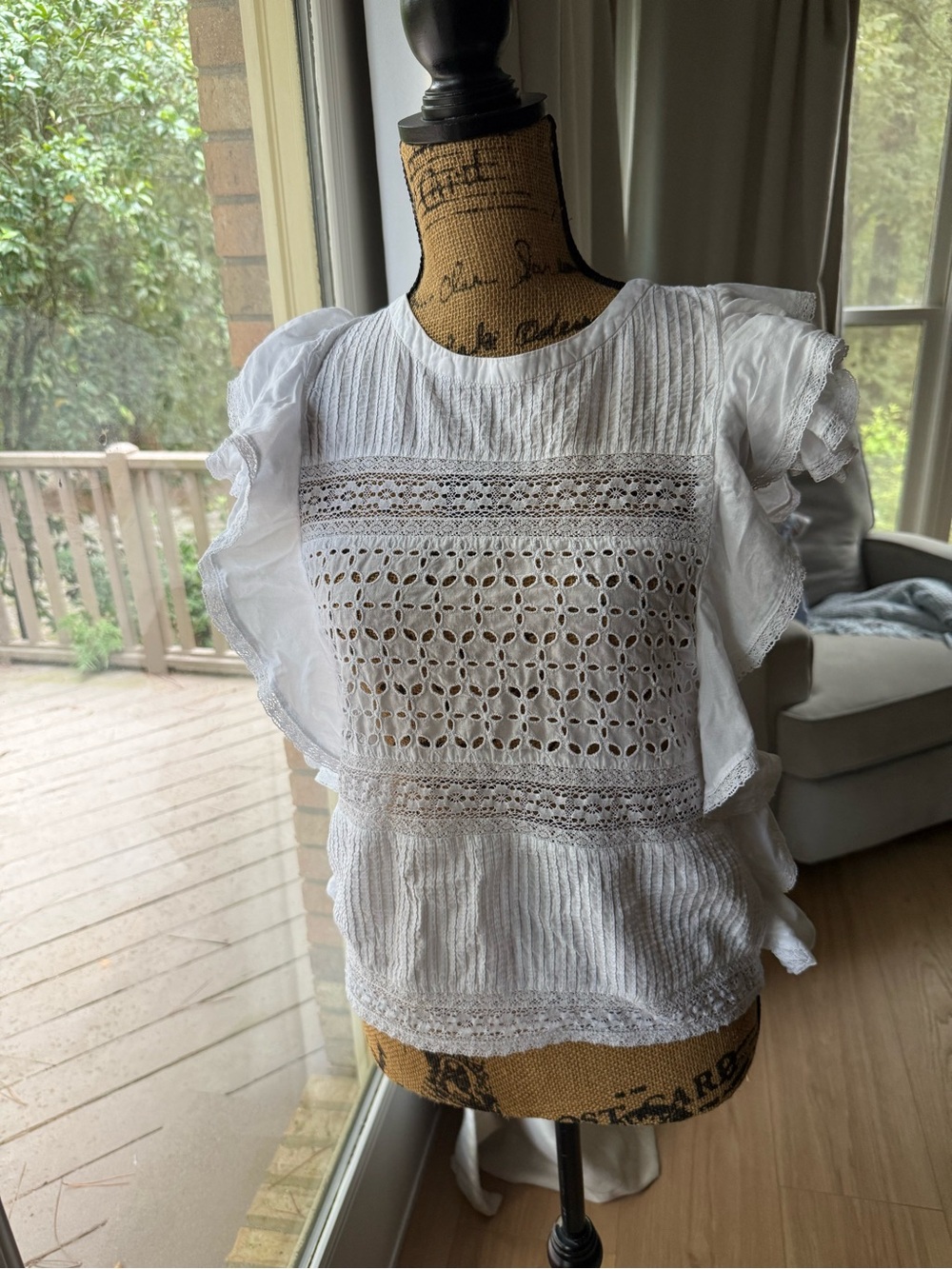 Denim & Supply Ralph Lauren White Eyelet Pintuck Ruffle Sleeve Top 100% cotton